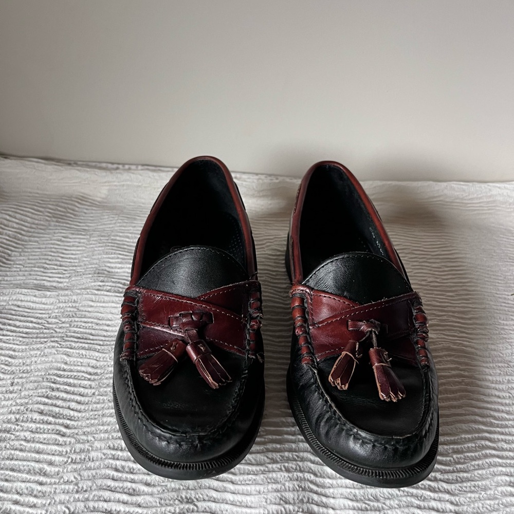Classic Black and Brown Sebago Tassel Vintage Loafers Very GoodCondition